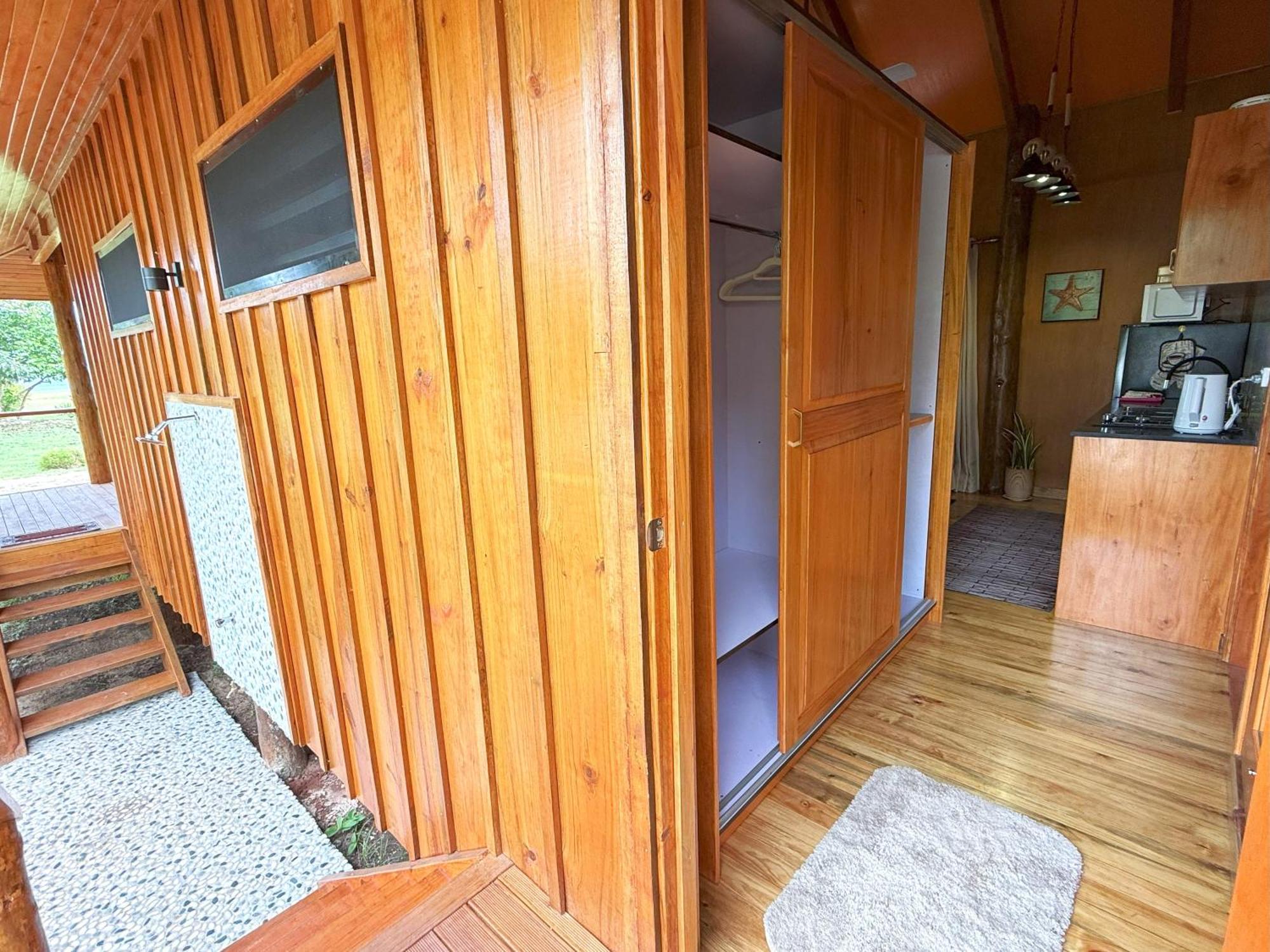 Sigasiga Sands Boutique Bungalows Savusavu Pokoj fotografie